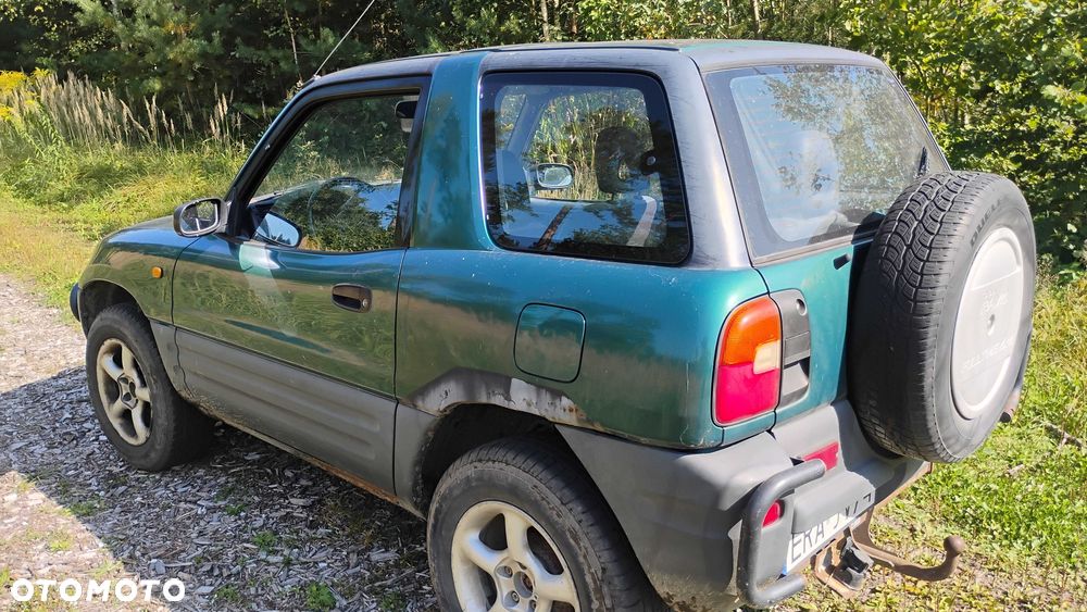 Toyota RAV4 - 3