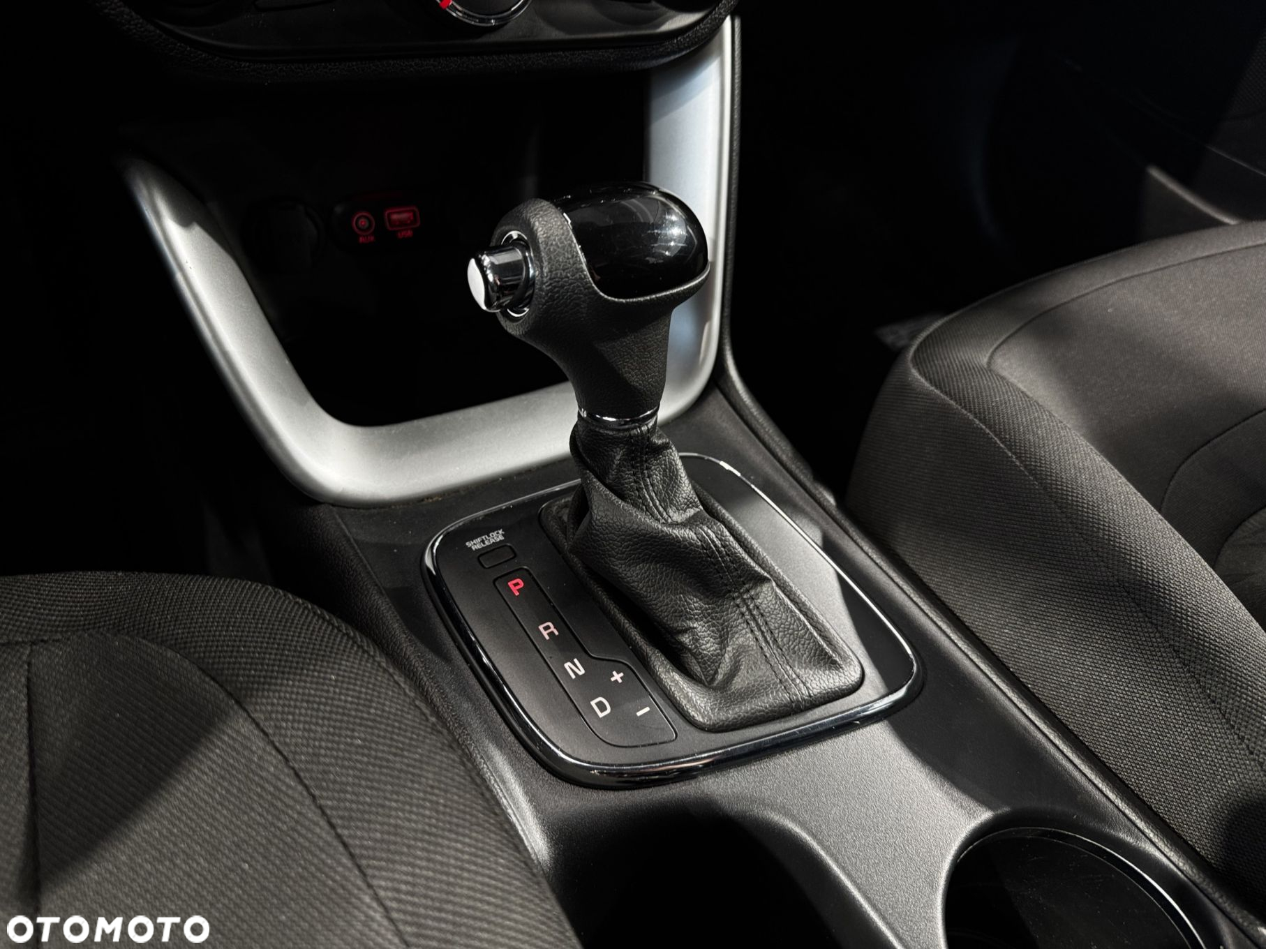 Kia Ceed - 24