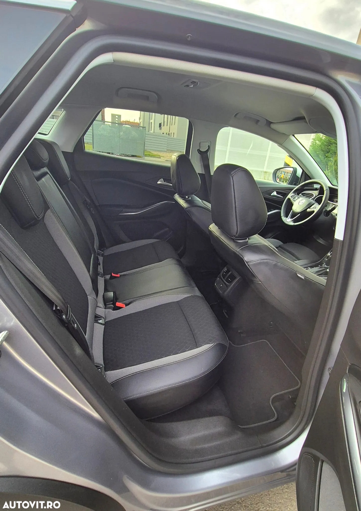 Opel Grandland X 1.5 START/STOP Aut. Innovation - 17