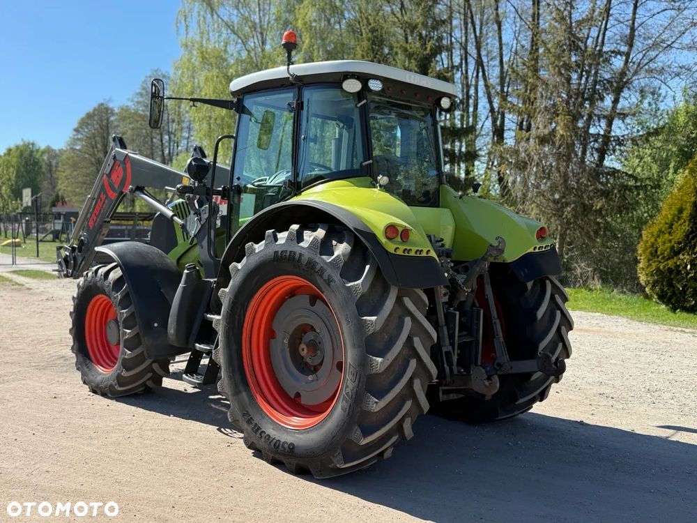 Claas AXION 830 - 27