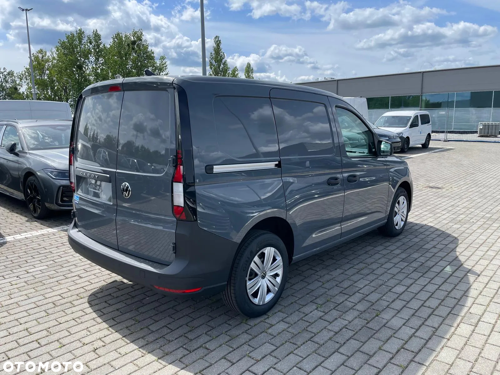 Volkswagen Caddy - 8