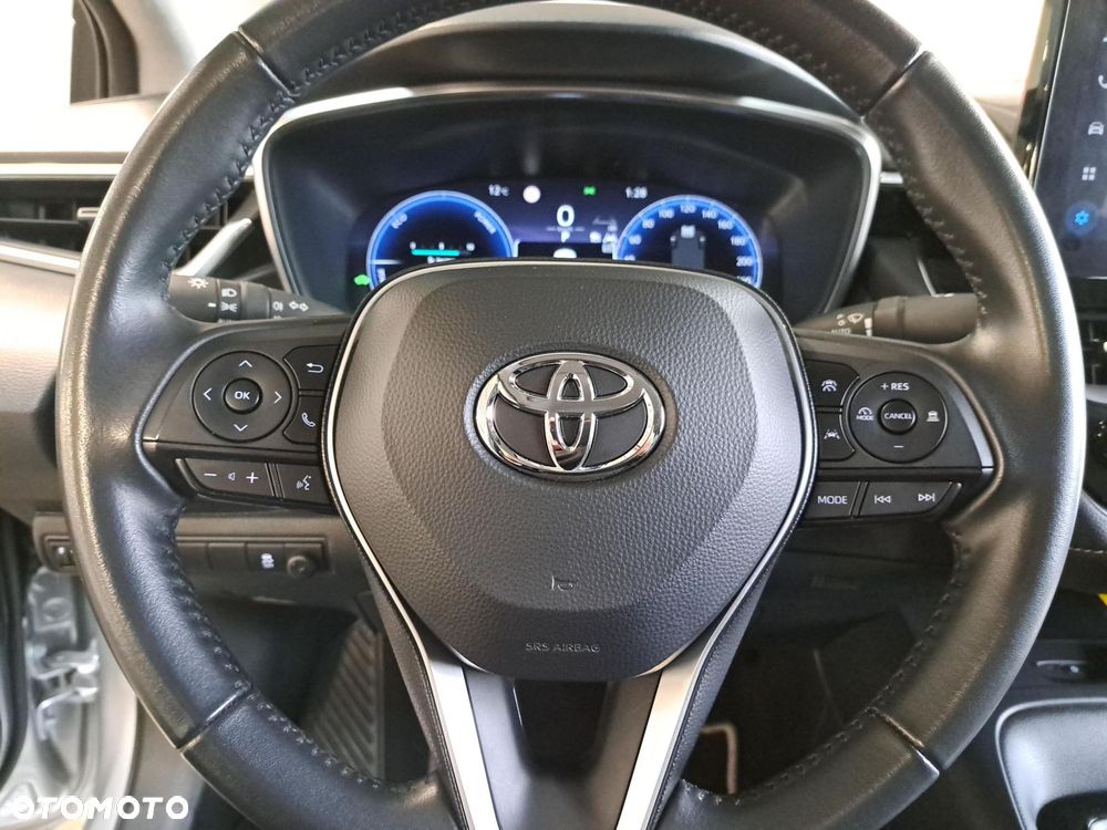 Toyota Corolla 1.8 Hybrid Comfort - 32