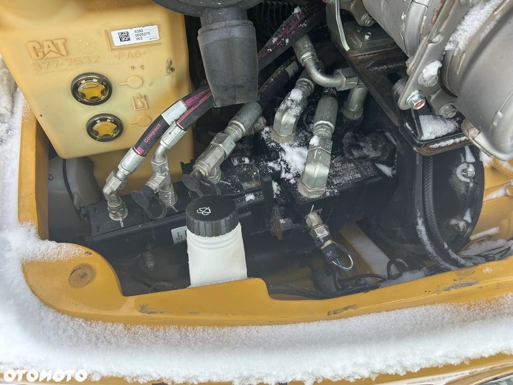 Caterpillar 908M CAT 906 JAK NOWA 1200h rok 2022 - 20