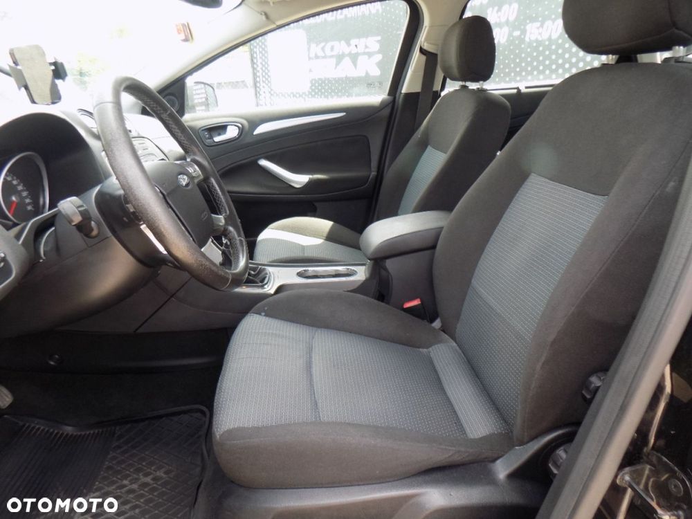 Ford Mondeo - 7