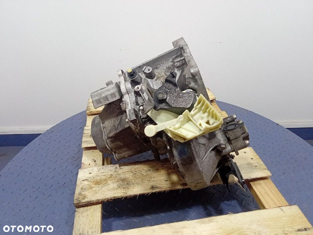 CITROEN C3 PICASSO 1.4 VTI 95 KM SKRZYNIA BIEGÓW MANUALNA 5B 20DP59 10FGAD - 4