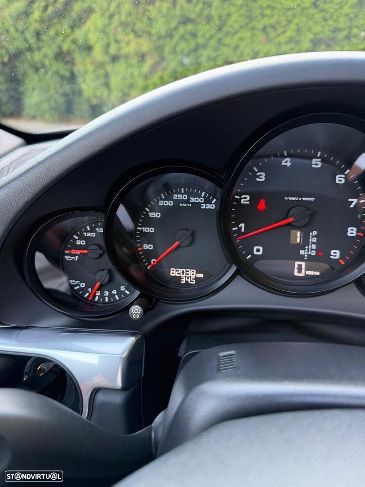 Porsche 911 Série F - 14