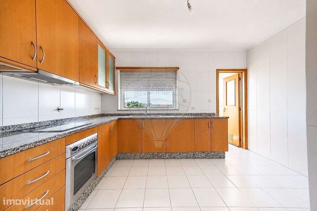 Apartamento T3 para arrendamento - Grande imagem: 2/23