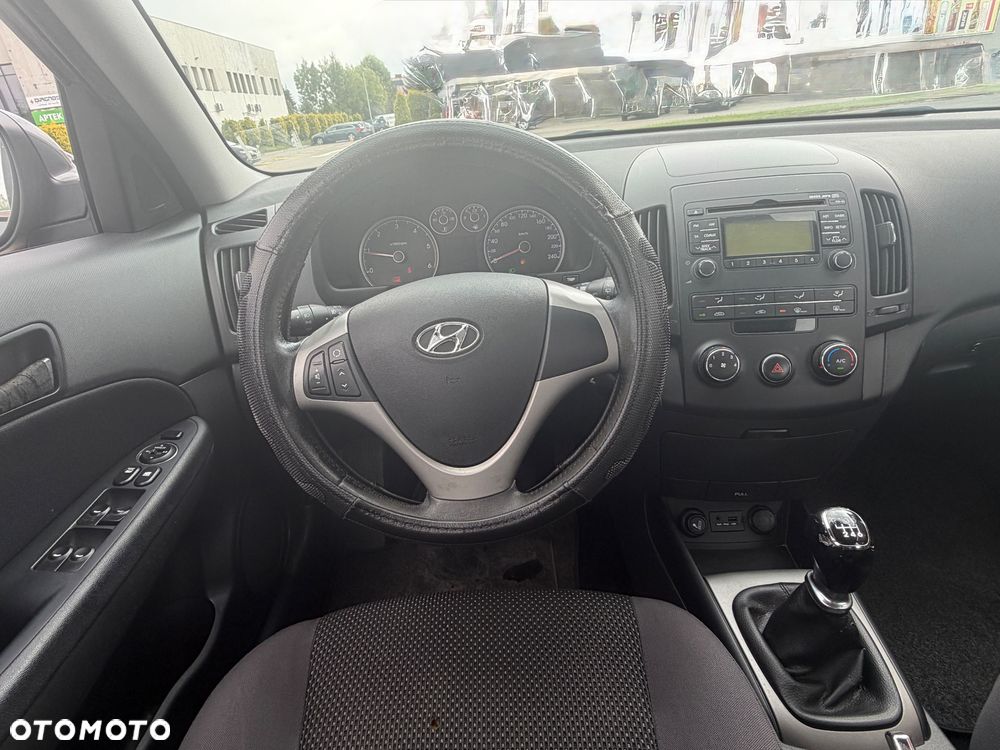 Hyundai i30 1.6 CRDi Edition 20 - 13