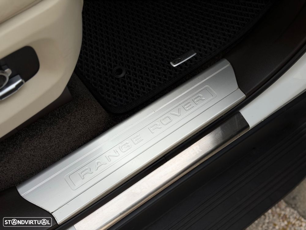 Land Rover Range Rover 3.0 TDV6 Autobiography - 36