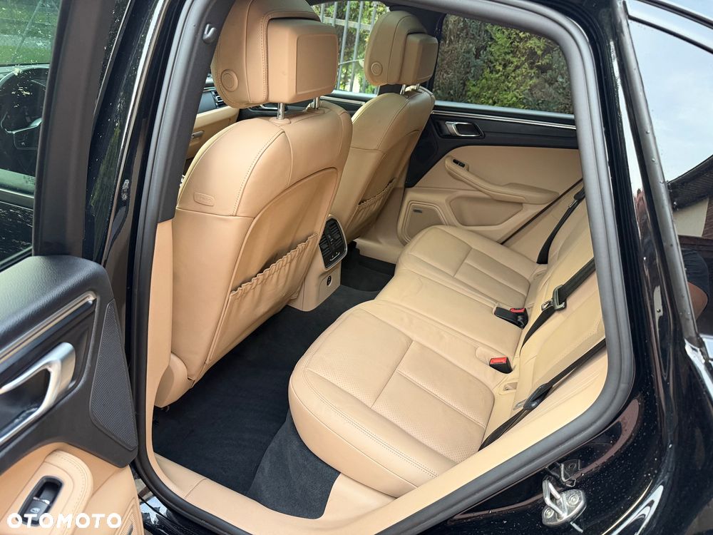 Porsche Macan PDK - 25
