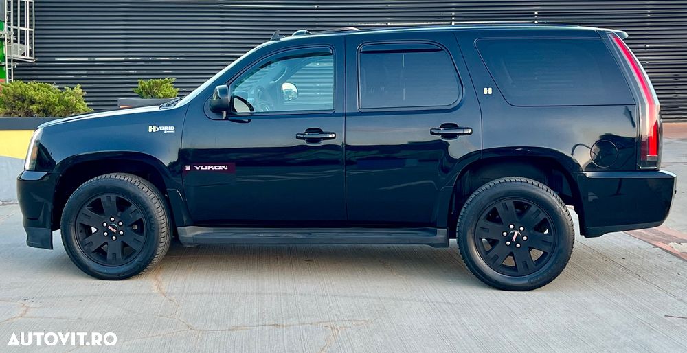 GMC Yukon - 6
