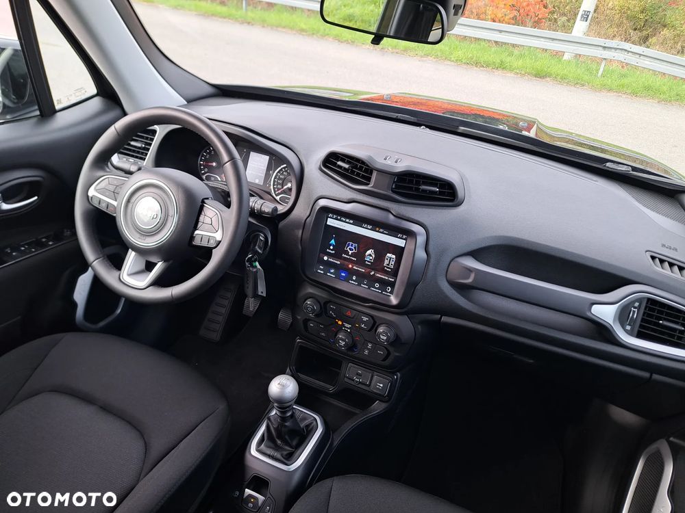Jeep Renegade - 25