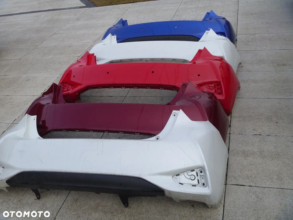 TOYOTA YARIS III LIFT 2017 ZDERZAK TYLNY ORYGINAŁ ŁADNY - 2