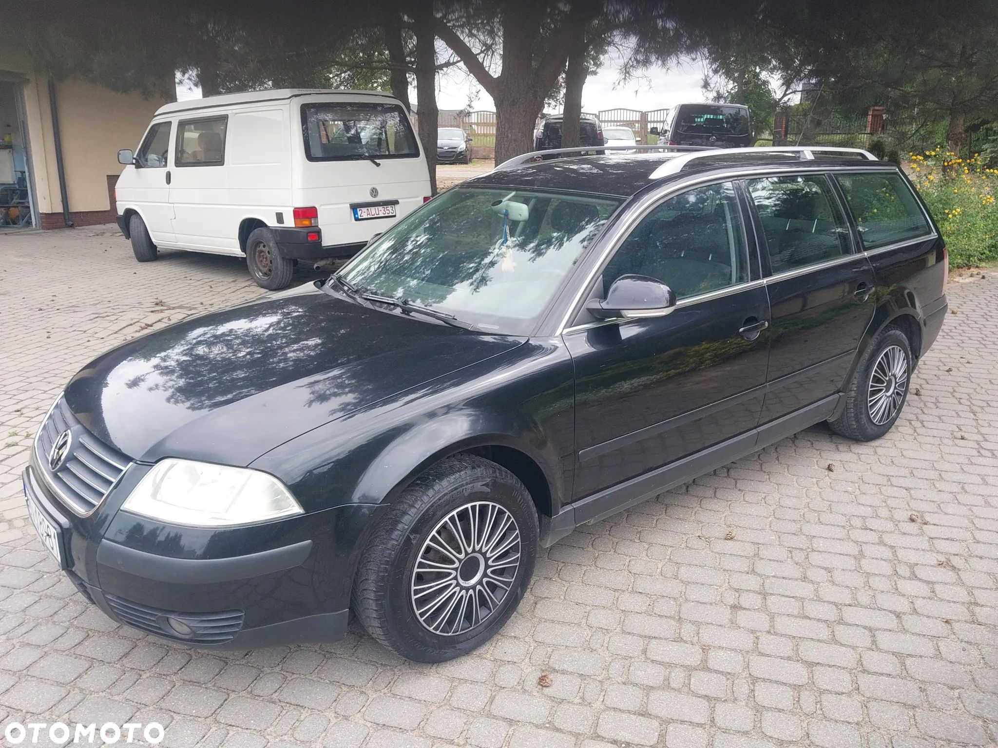Volkswagen Passat 1.9 TDI Comfortline - 1