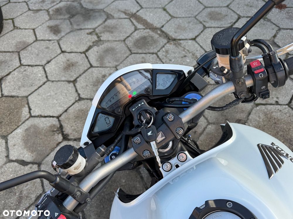 Honda CB - 15