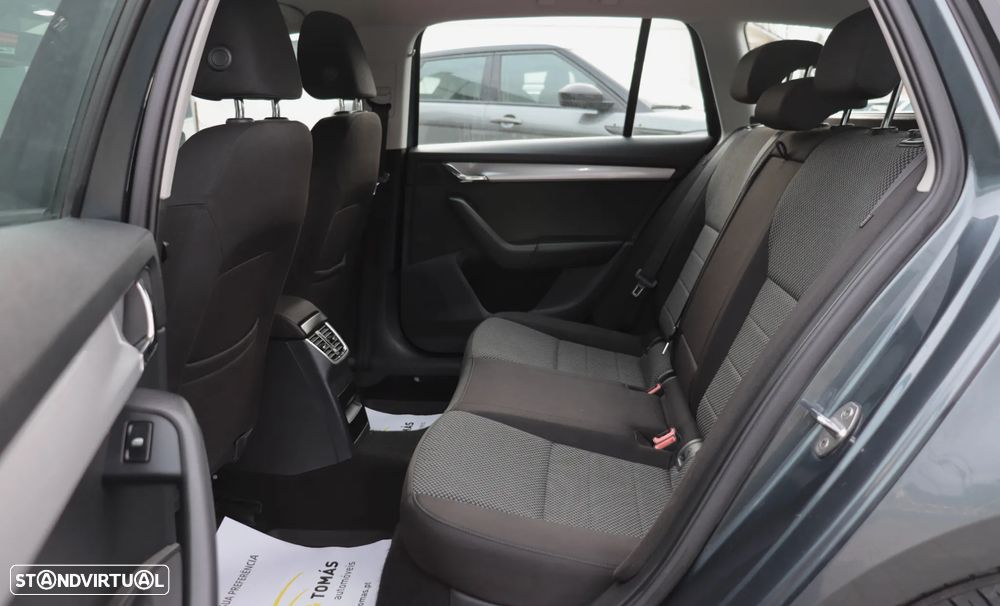Skoda Octavia Break 1.6 TDi Ambition - 13