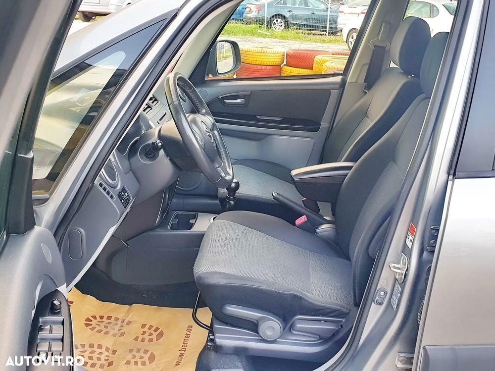 Suzuki SX4 - 11