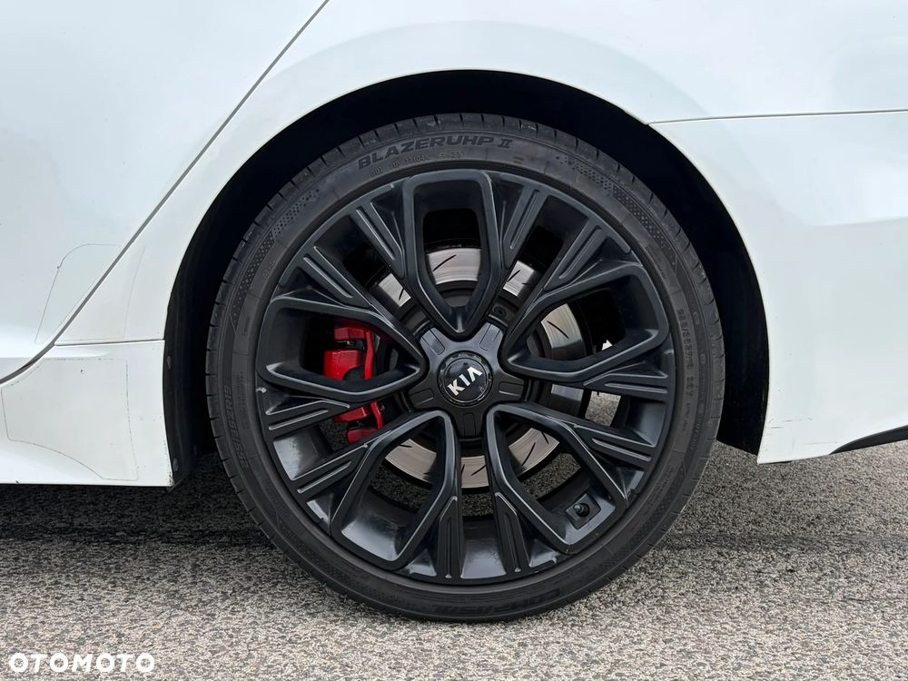 Kia Stinger 2.0 T-GDI GT Line - 14