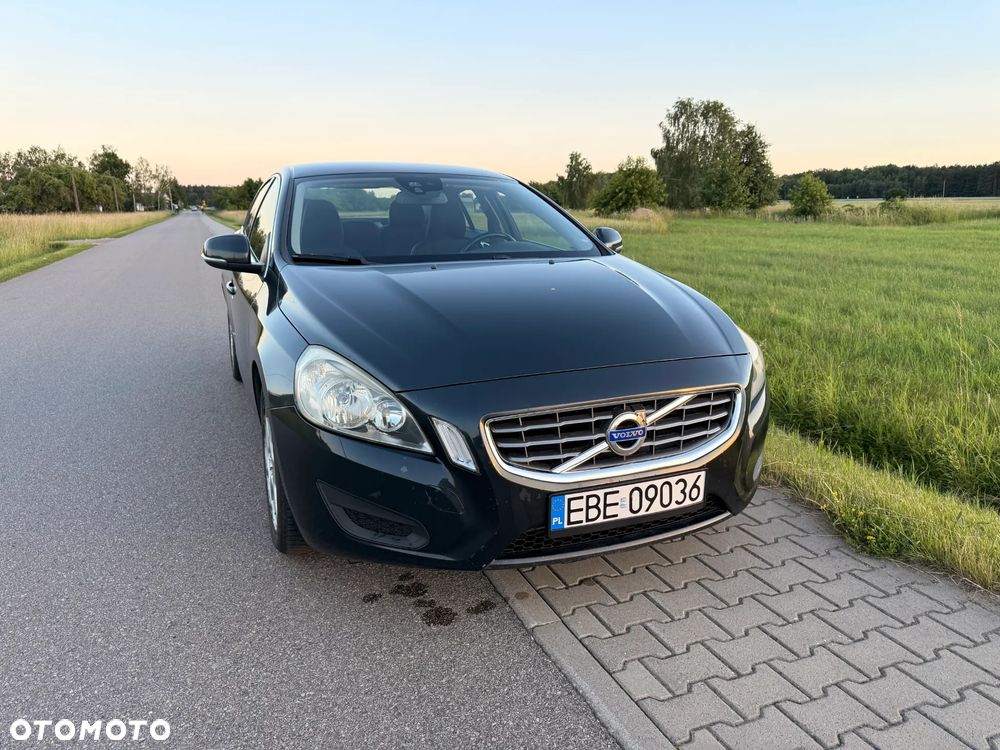 Volvo S60 D3 Kinetic - 3