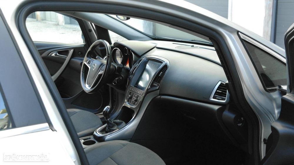 Opel Astra Sports Tourer 1.7 CDTi Cosmo S/S - 26