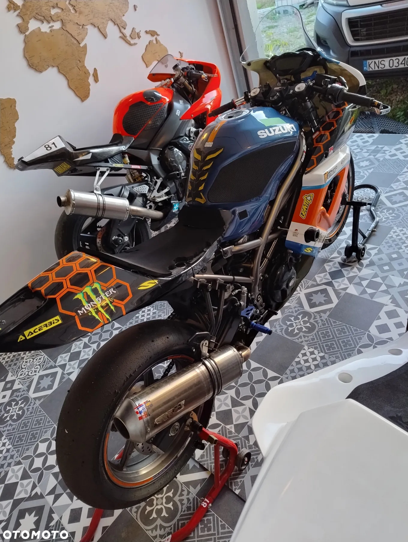 Suzuki SV - 4