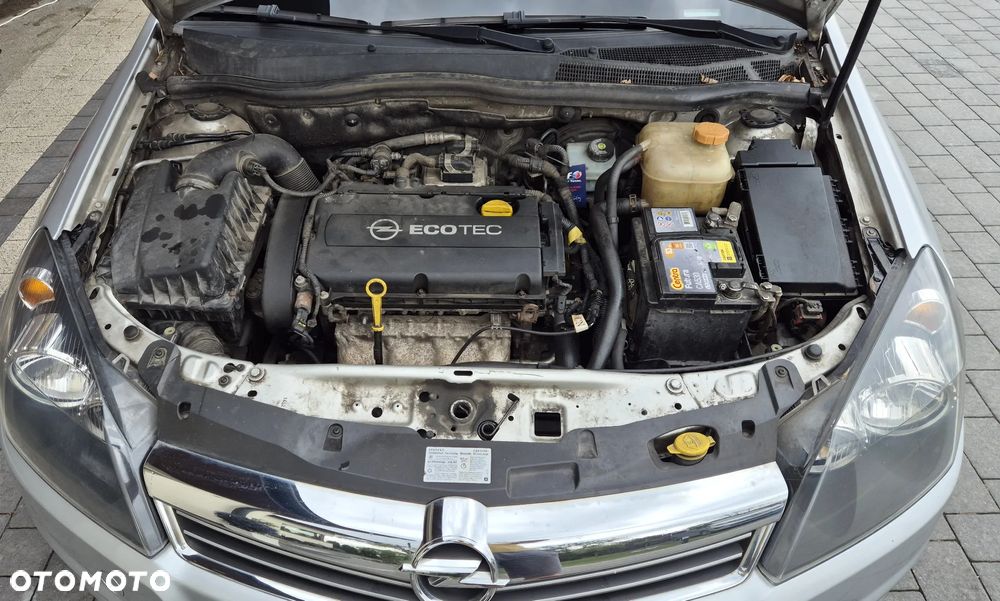 Opel Astra 1.6 Enjoy - 12