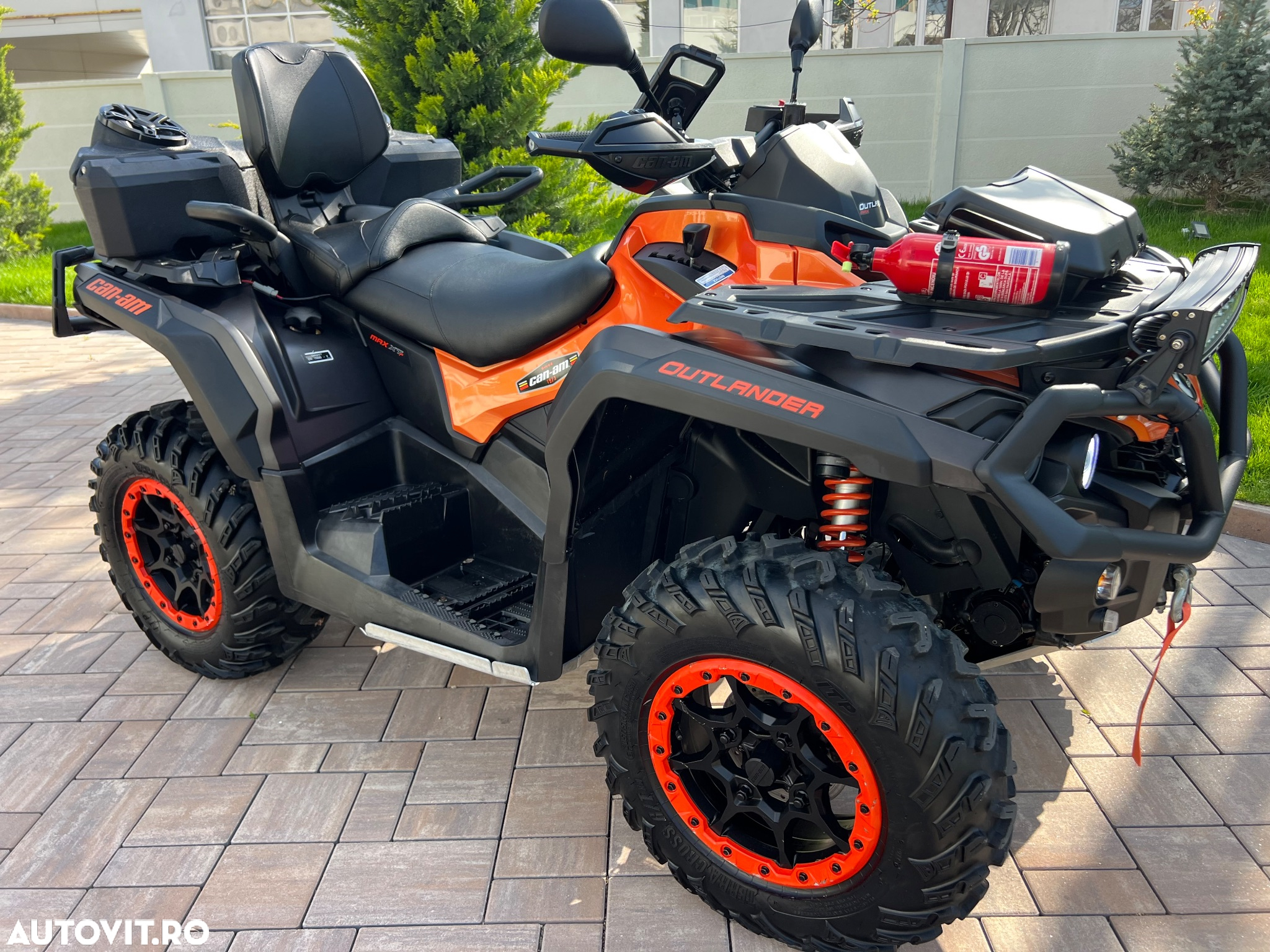Can-Am Outlander Max - 13