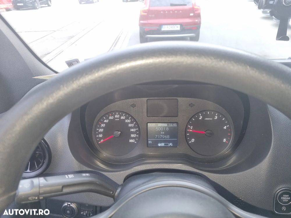 Mercedes-Benz SPRINTER - 10