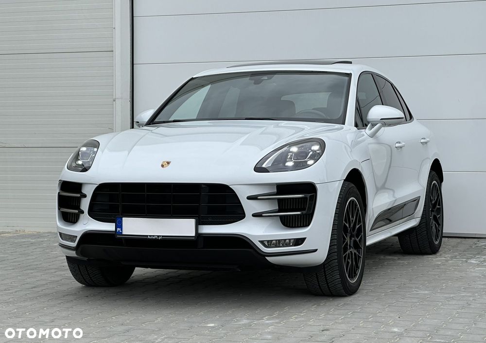 Porsche Macan Turbo PDK - 15