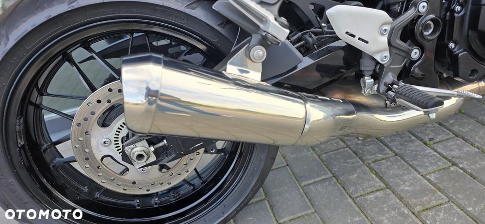 Kawasaki Z 900 RS - 17