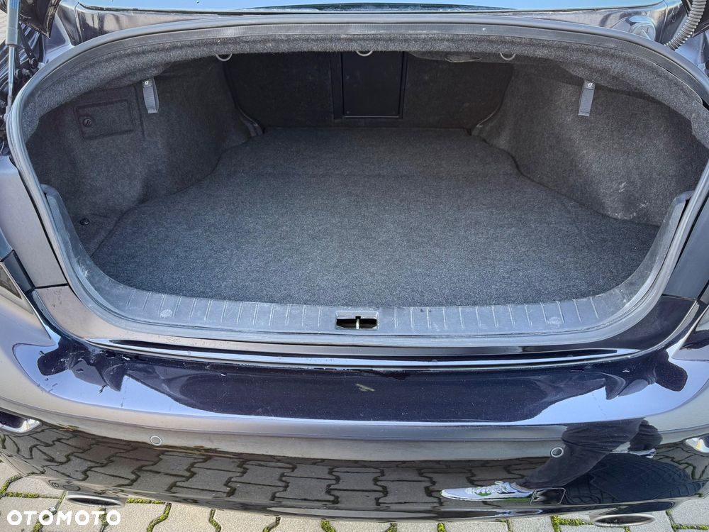 Infiniti Q50 2.2d - 24