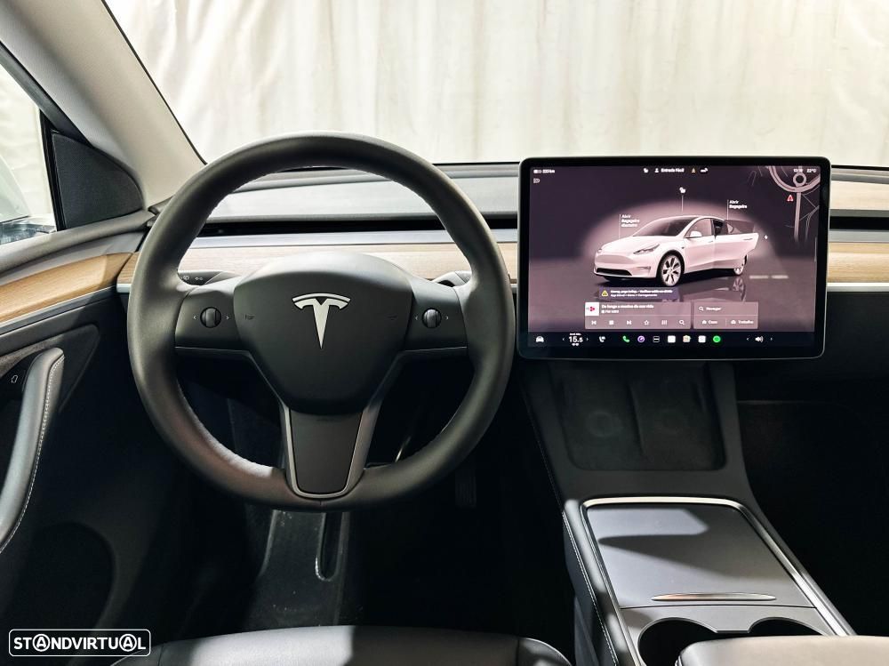Tesla Model Y Long Range Dual Motor AWD - 21
