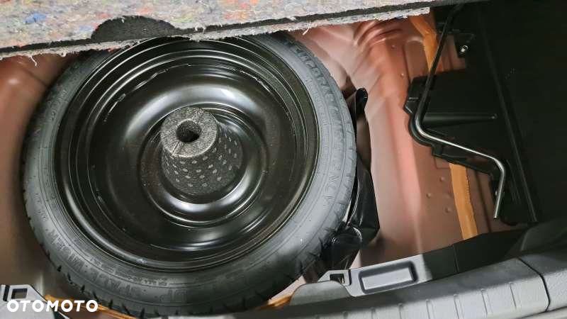 Toyota Yaris 1.5 Selection CVT - 32