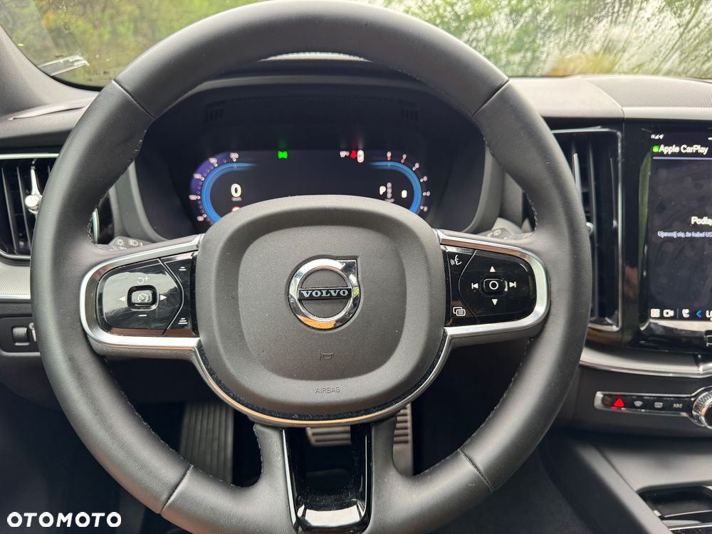Volvo XC 60 B4 B R-Design - 27