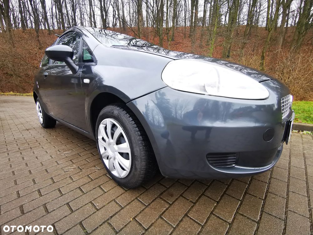 Fiat Grande Punto 1.4 8V Dualogic Dynamic - 20