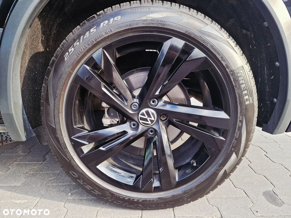 Volkswagen Tiguan Allspace - 18