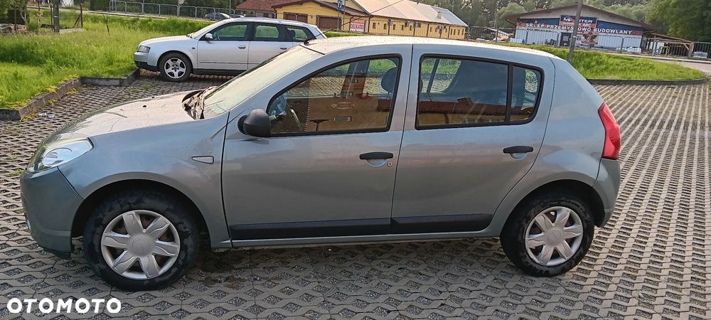Dacia Sandero - 7