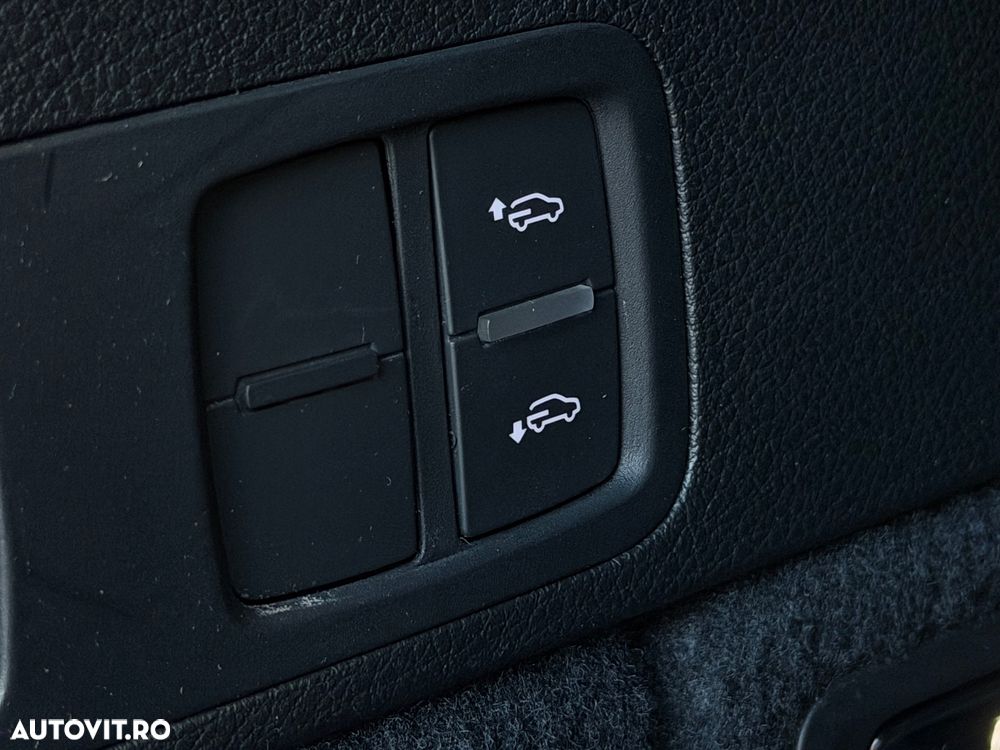 Audi Q5 55 TFSIe quattro S tronic S line - 21