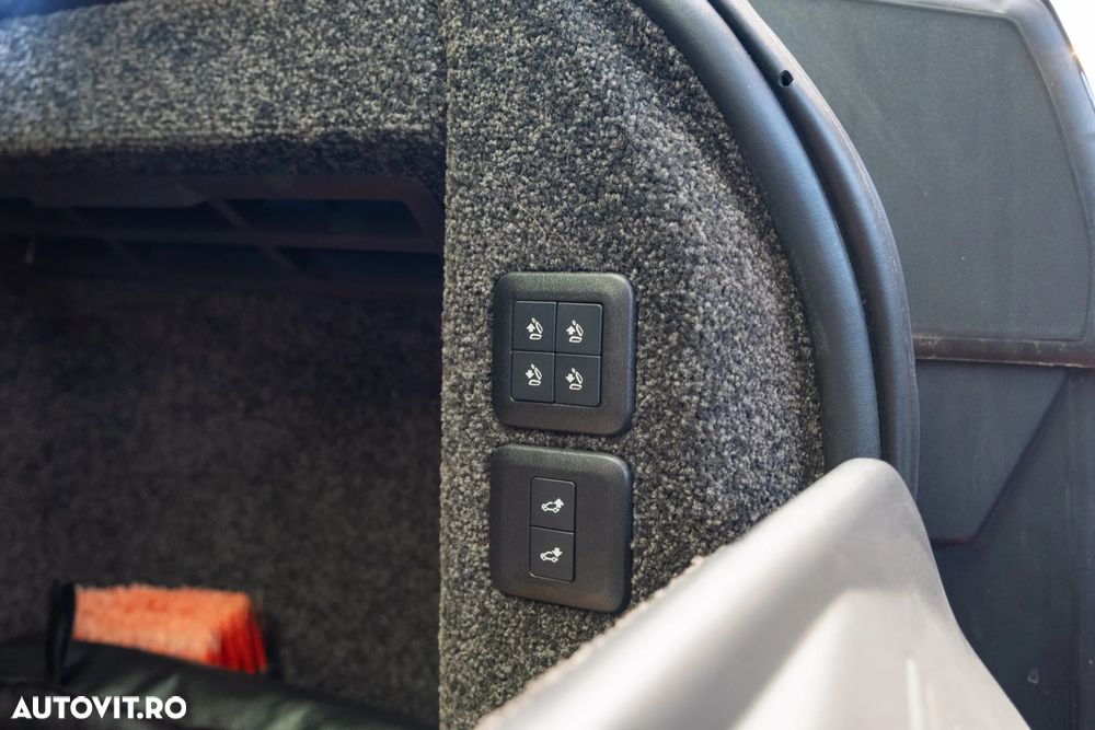 Land Rover Range Rover 3.0 I6 D350 MHEV LWB HSE - 32