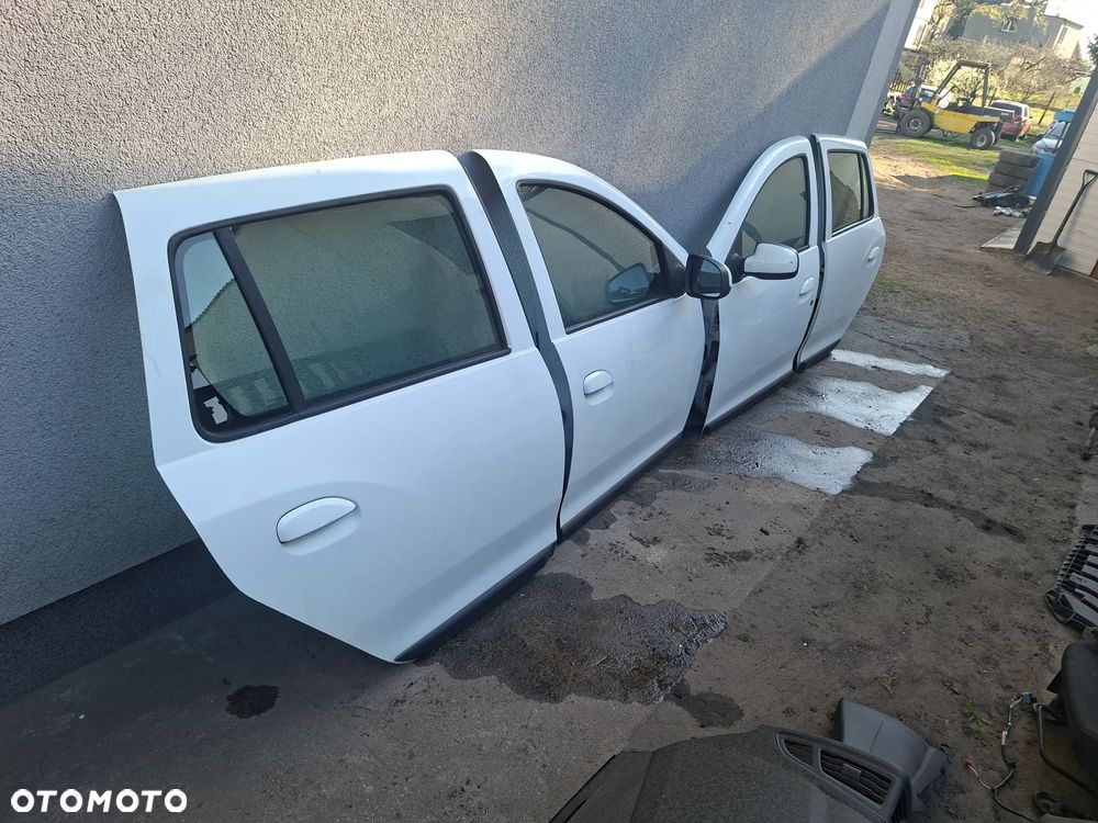 dacia logan mcv II  dv369 drzwi  KLAPA poznan - 13