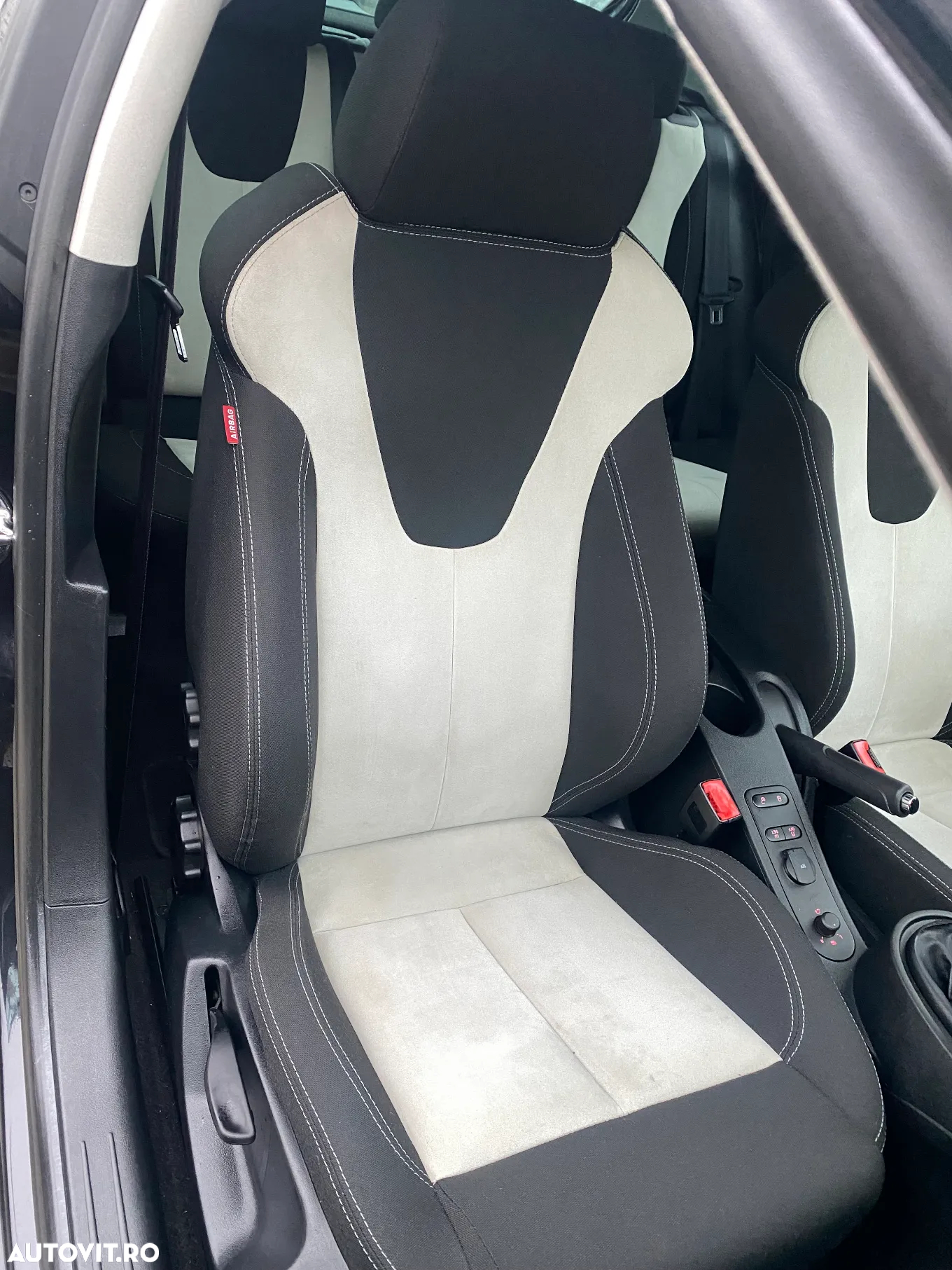 Seat Leon 1.2 TSI Sport - 25