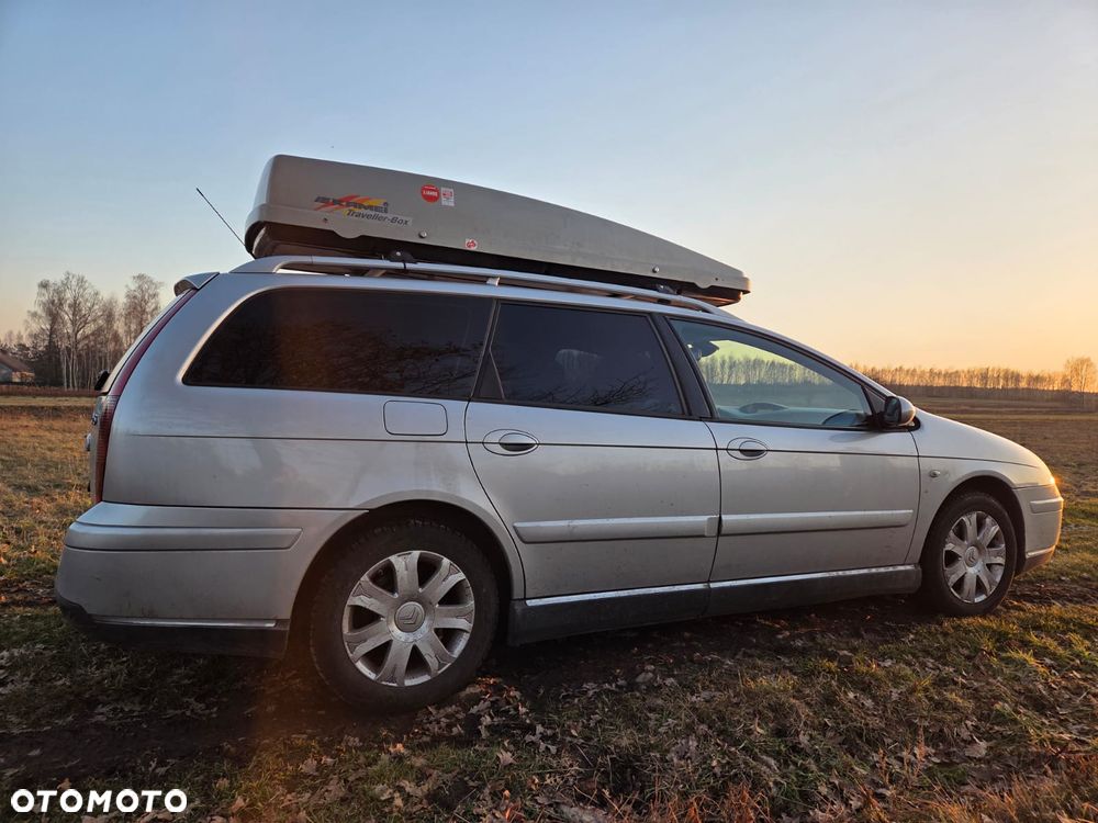 Citroën C5 2.0 HDi Confort - 8