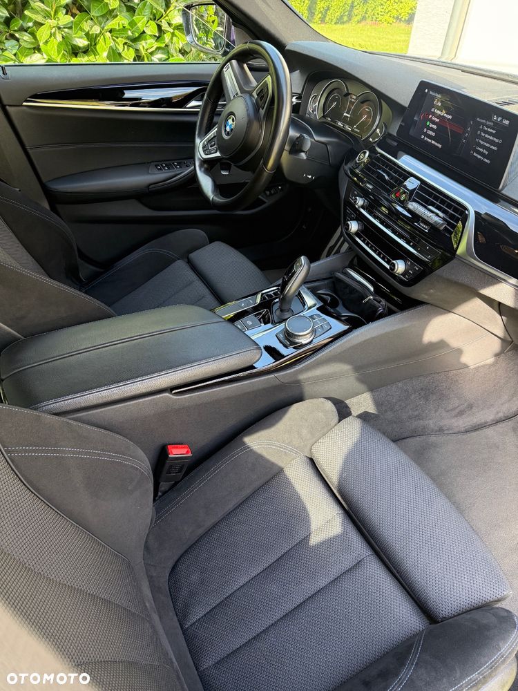 BMW Seria 5 530i GPF Sport - 6