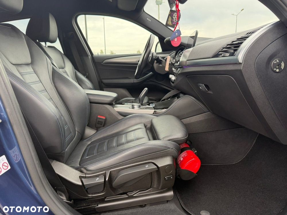 BMW X4 xDrive20d mHEV M Sport sport - 25