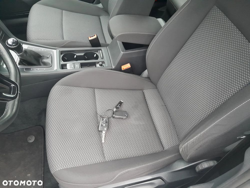 Volkswagen Golf Variant 1.6 TDI (BlueMotion Technology) Comfortline - 12