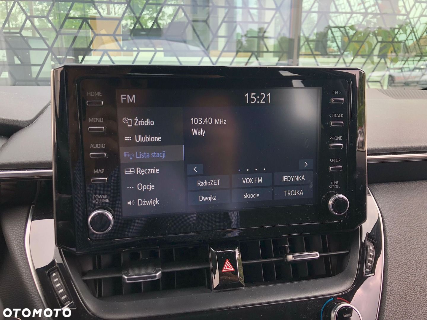 Toyota Corolla - 18
