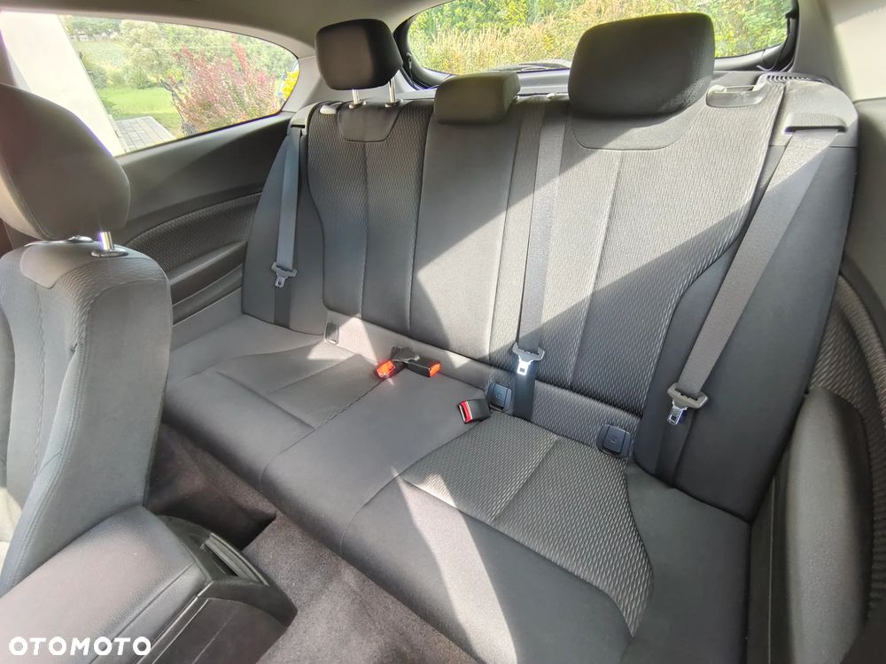 BMW Seria 1 116d Sport Line - 25