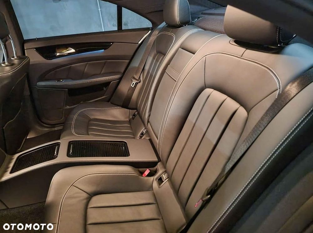 Mercedes-Benz CLS 400 9G-TRONIC - 11