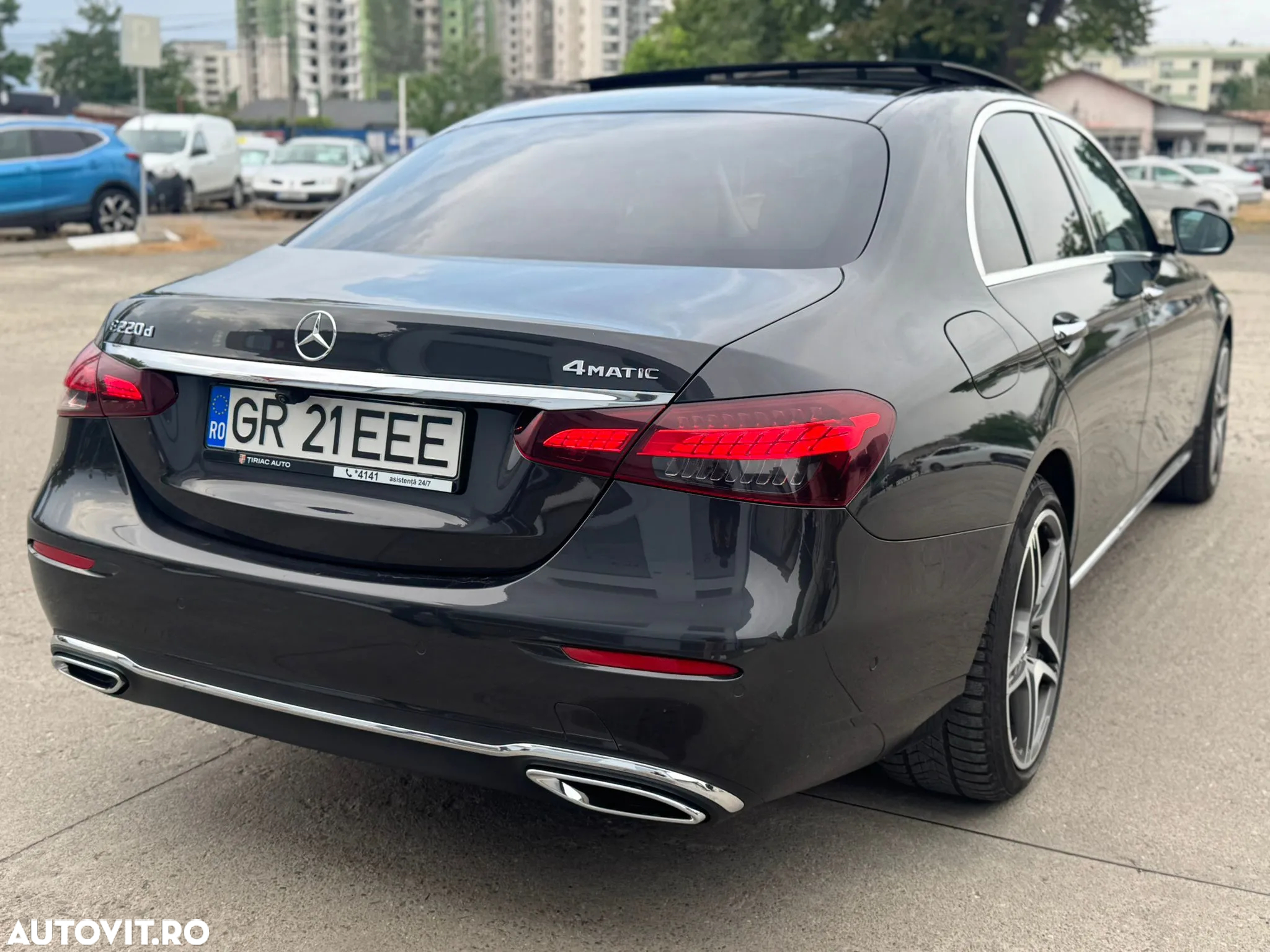 Mercedes-Benz E 220 d 4MATIC Aut. - 6