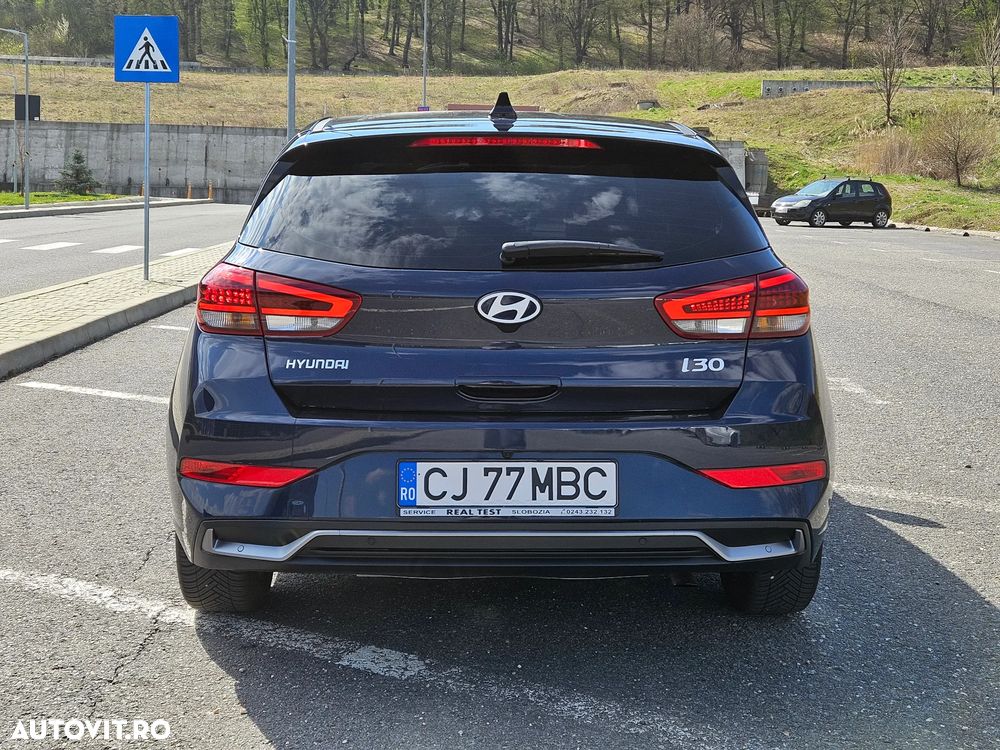 Hyundai i30 1.5 T-GDI 140CP M/T MHEV Highway - 4
